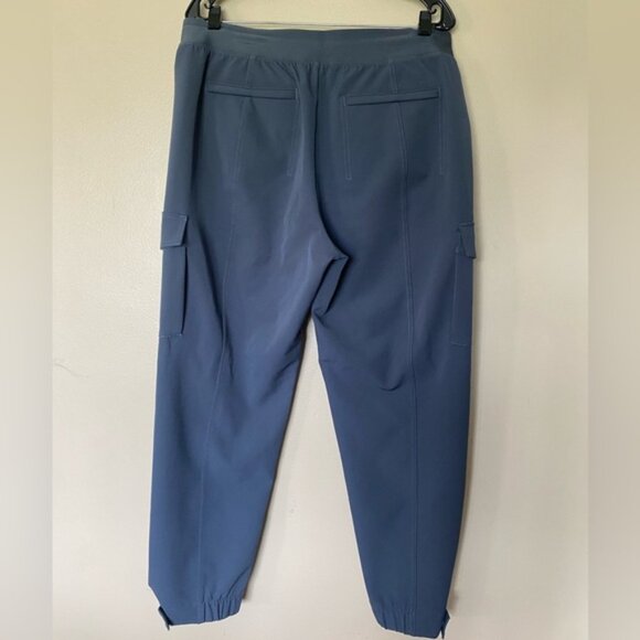 COPY - Athleta Light Slate Endless High Rise Cargo Pants Size 14 EUC - Picture 3 of 4